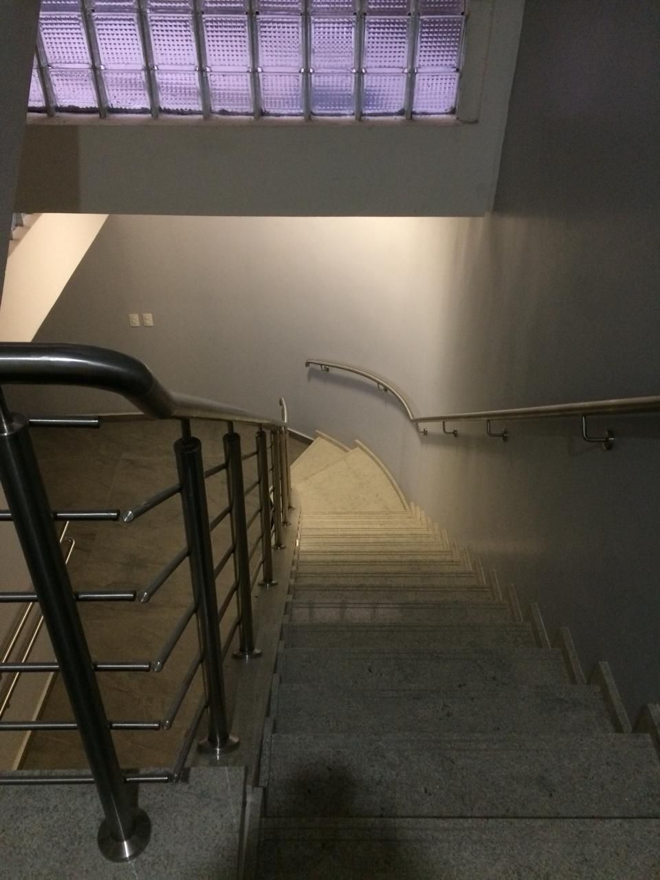 Amplo apartamento 03 dormitórios Cidade Baixa — foto 26