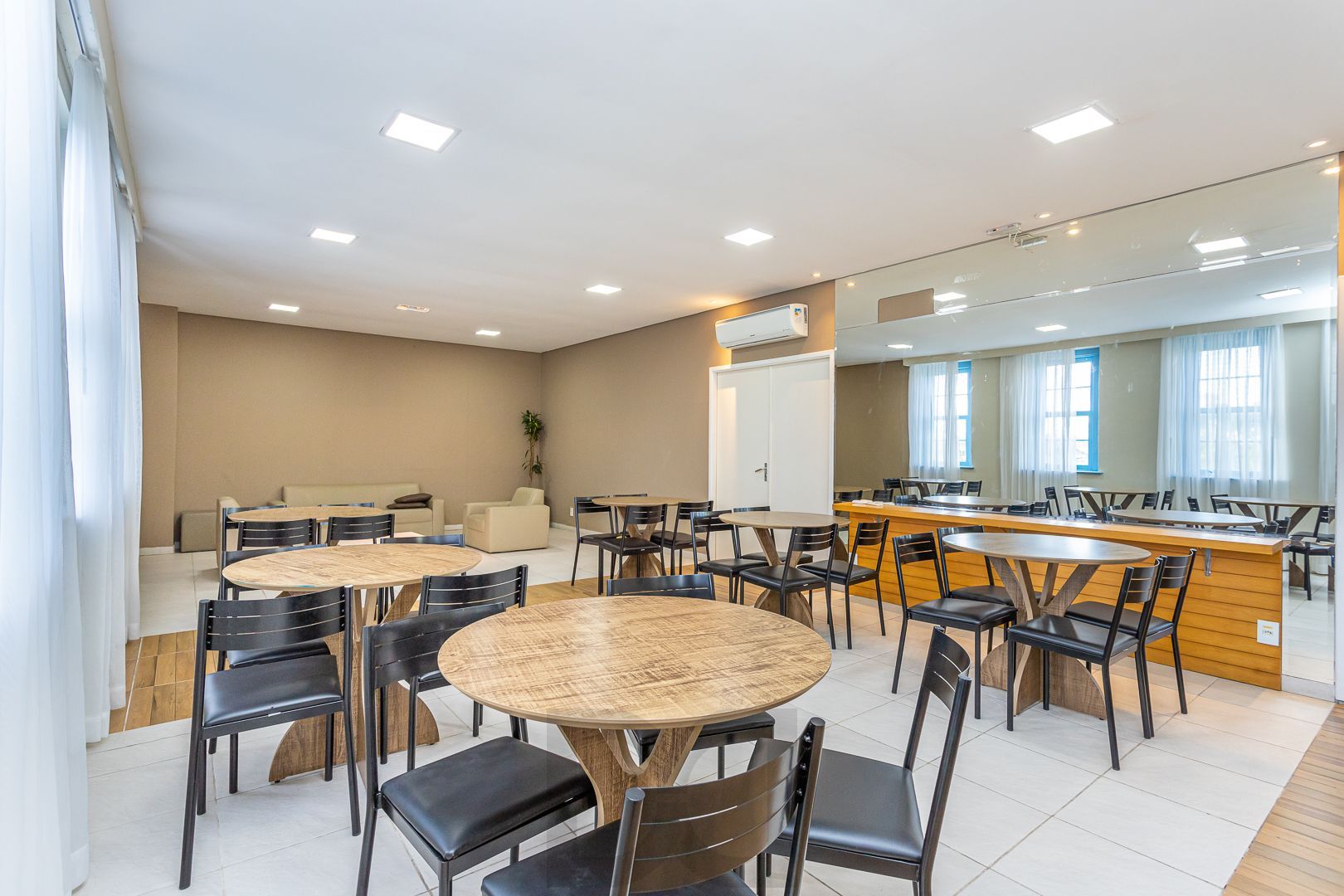 Apartamento no bairro Teresópolis de 3 dormitórios vaga infra — foto 49