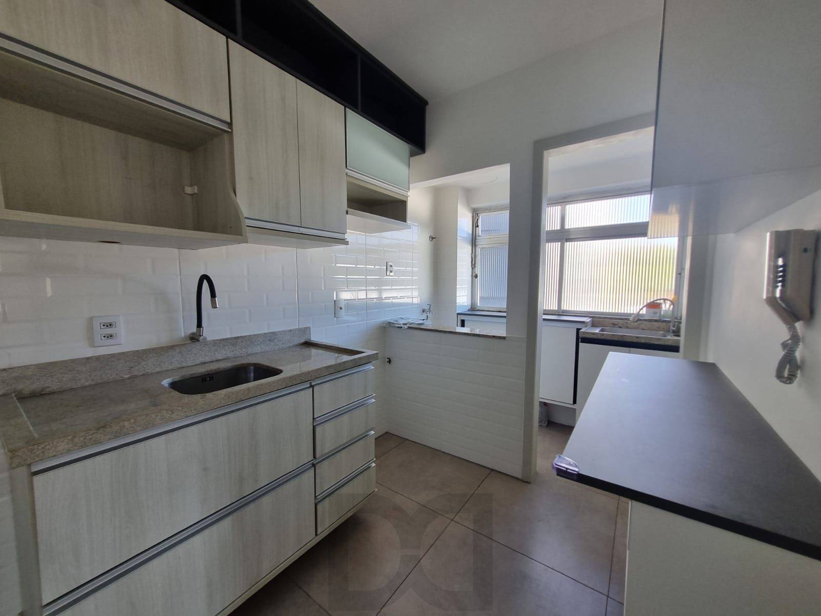 Apartamento de 2 dormitórios no bairro Partenon. — foto 5
