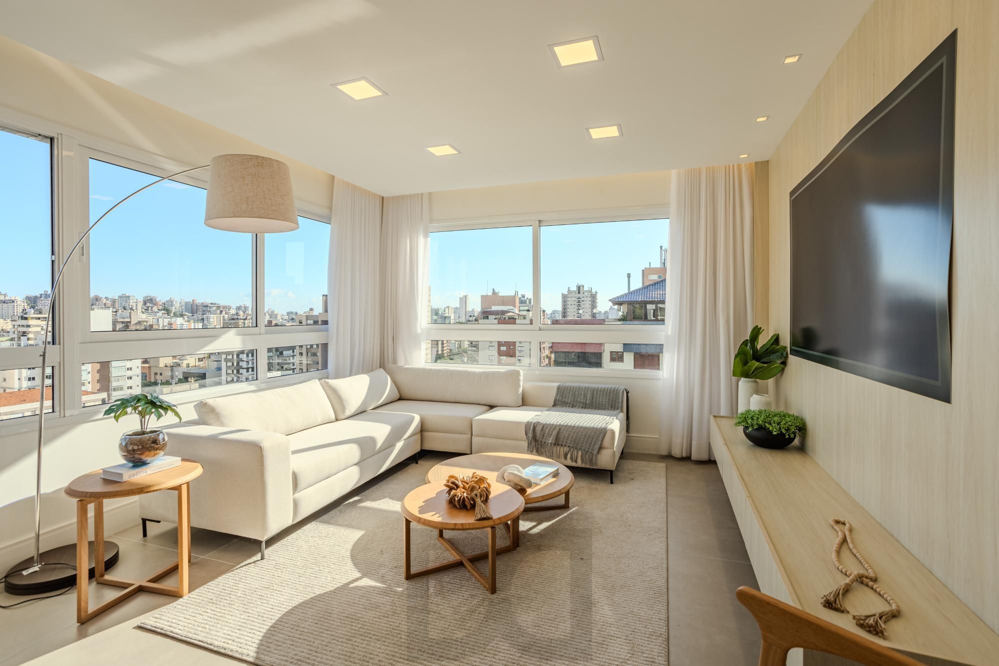 Apartamento no bairro Auxiliadora, com 03 suítes, 112m² privativos e 02 vagas de garagem!! — foto 1