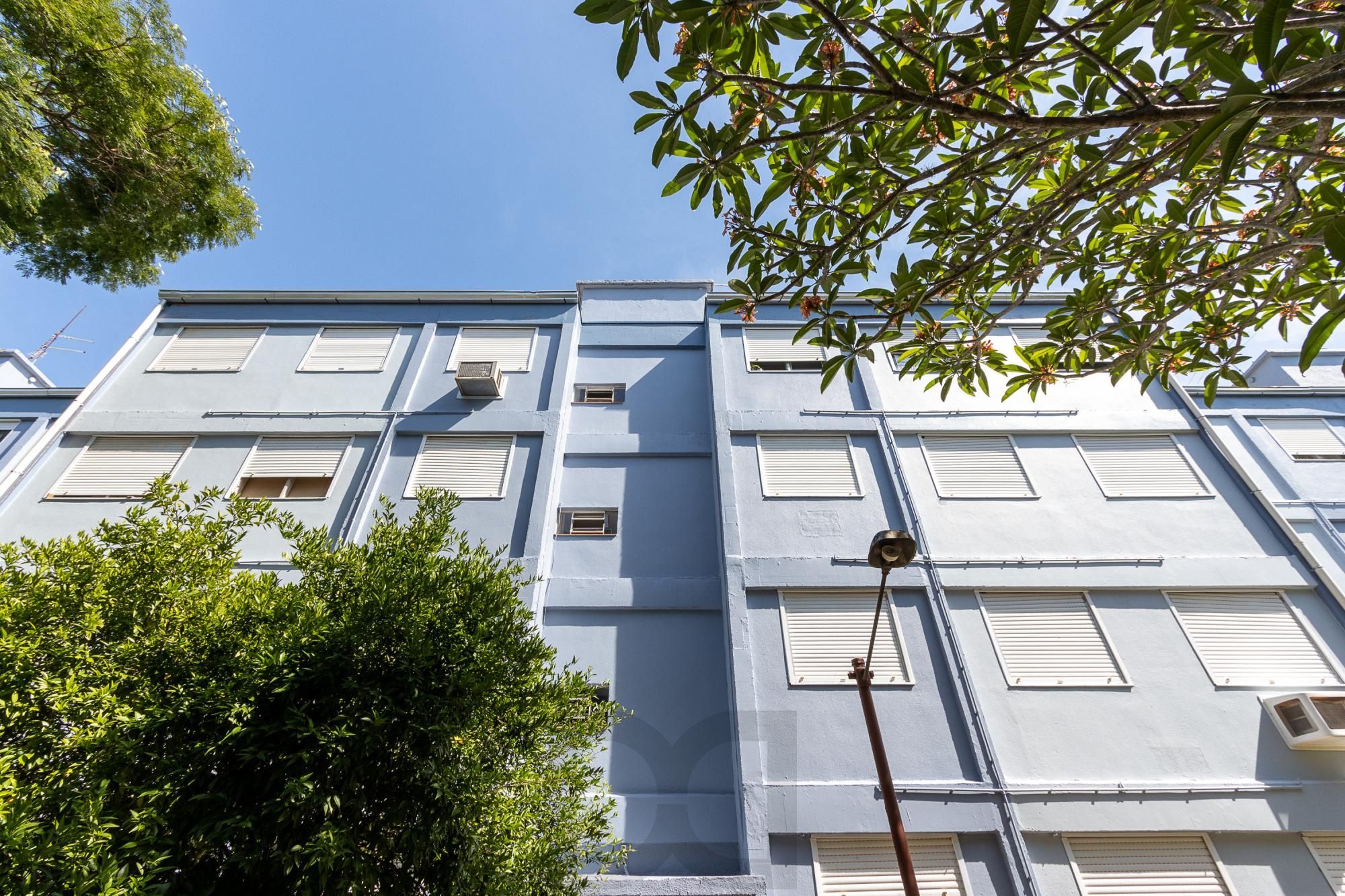 APARTAMENTO 2 QUARTOS, 1 VAGA ROTATIVA - BAIRRO CAMAQUÃ — foto 3