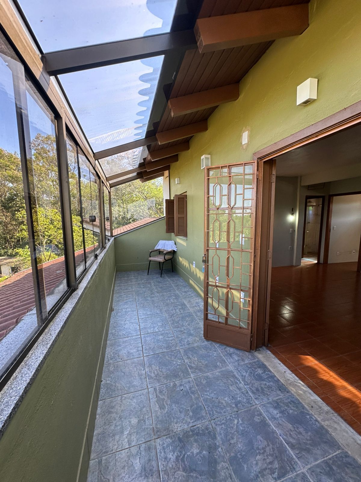 Casa à Venda no Bairro Cascata – 3 Dormitórios, Suíte, Piscina e Área de Lazer — foto 9