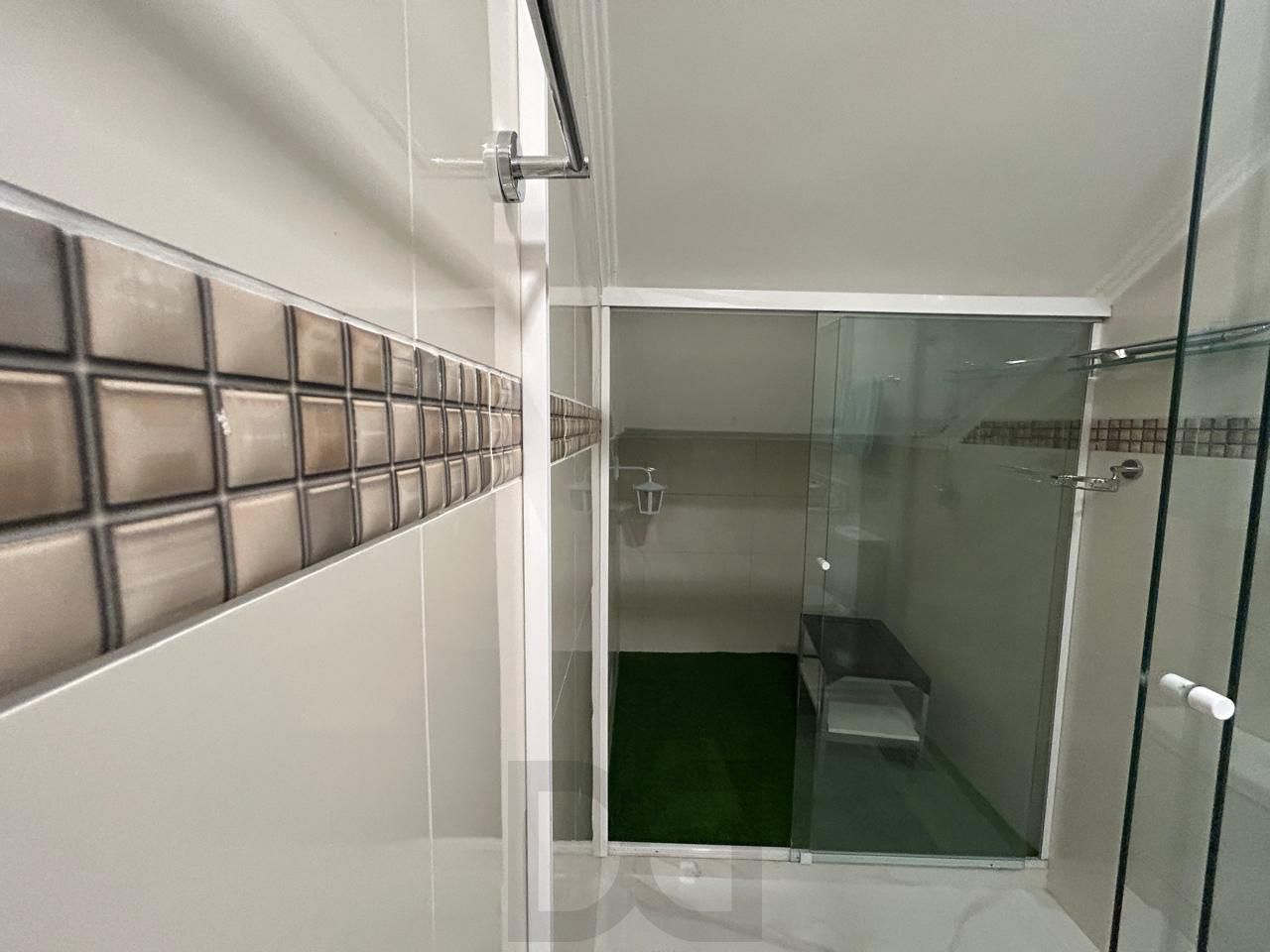 Casa 8 dormitórios, 5 banheiros e 6 vagas no Bairro São João Porto Alegre — foto 54