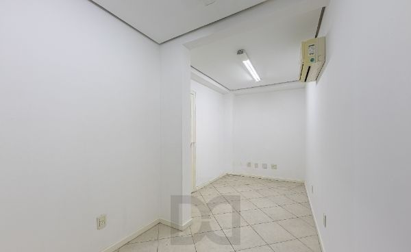 Prédio comercial com loja no bairro Rio Branco com 237m² — foto 21