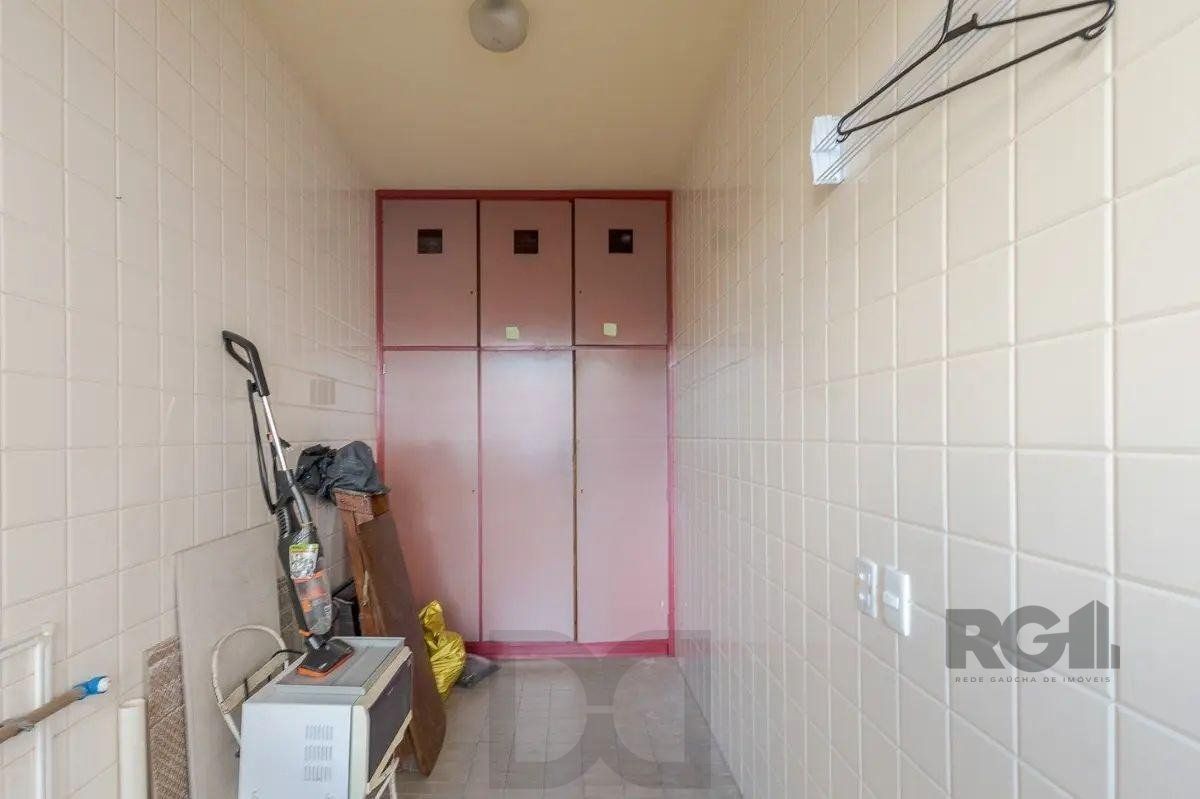Apartamento 4 dormitorios vaga e elevador Centro Histórico Porto Alegre — foto 24