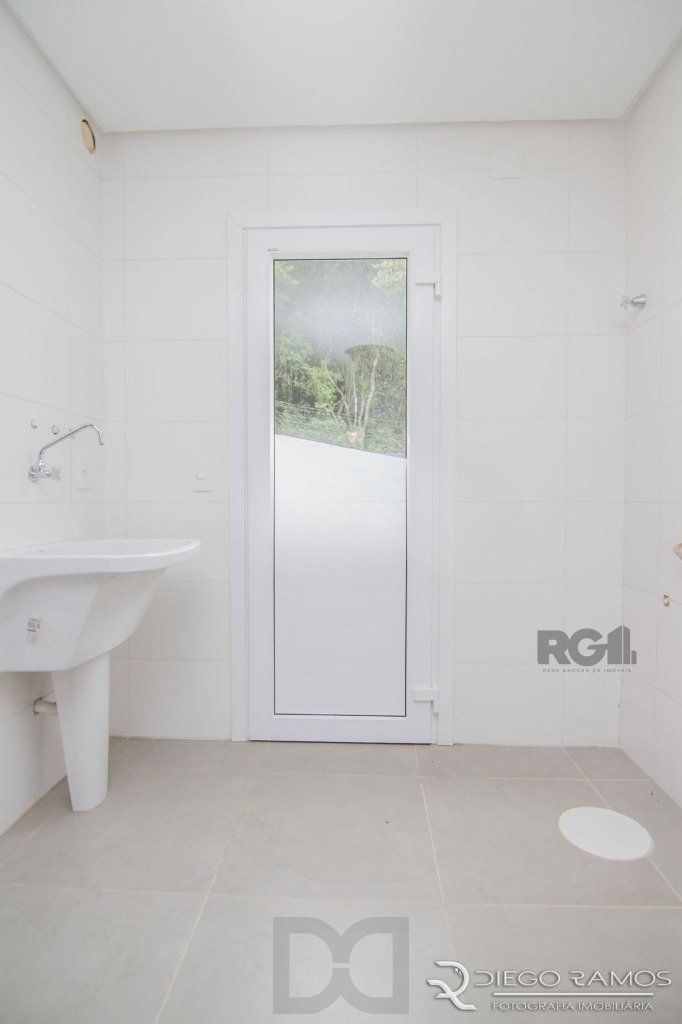 Casa de 3 Dormitórios á venda no Bairro Portal Do Guarujá — foto 6