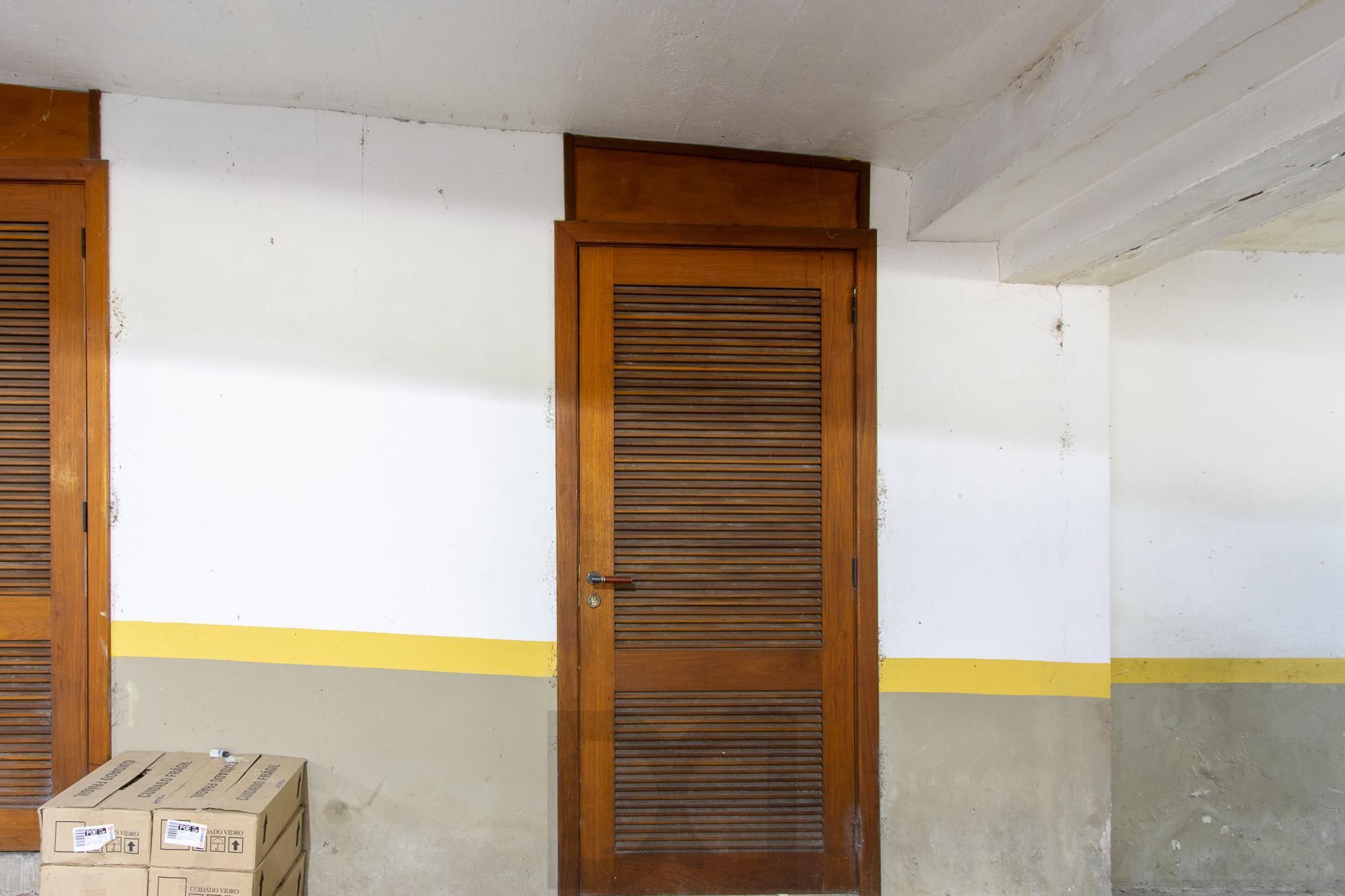 Apartamento de 3 dormitórios, 1 suíte e 3 vagas no bairro Ipanema. — foto 34