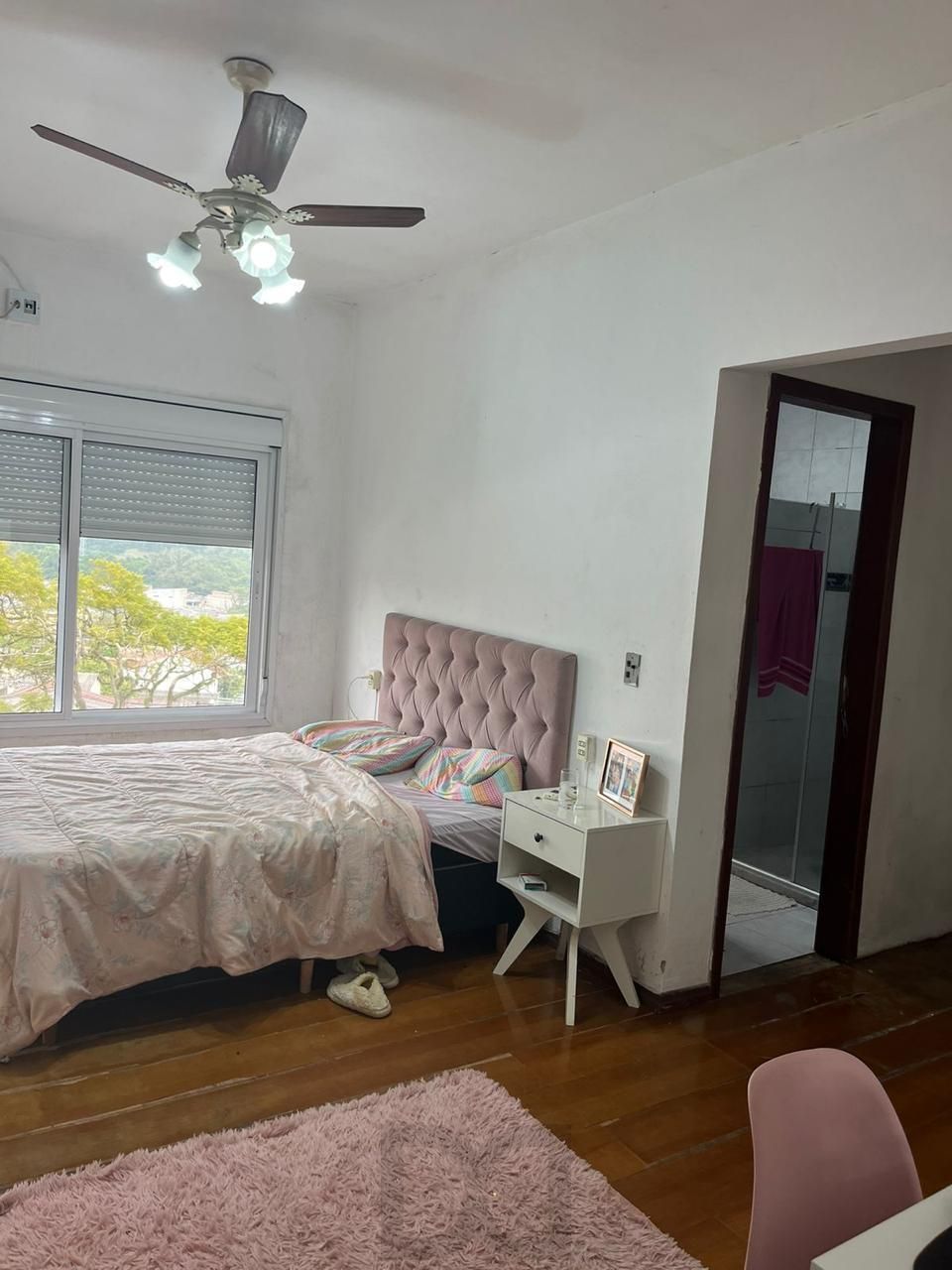 Casa com 4 quartos, sendo 1 suíte, vaga e Piscina Bairro Cavalhada — foto 13