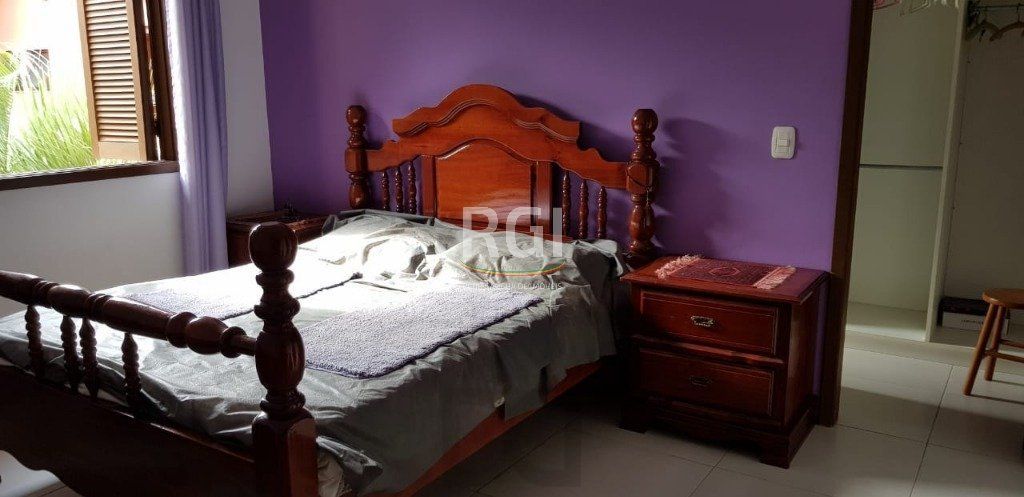 Casa para Venda - 300m², 4 dormitórios, sendo 2 suites, 4 vagas - Medianeira — foto 6