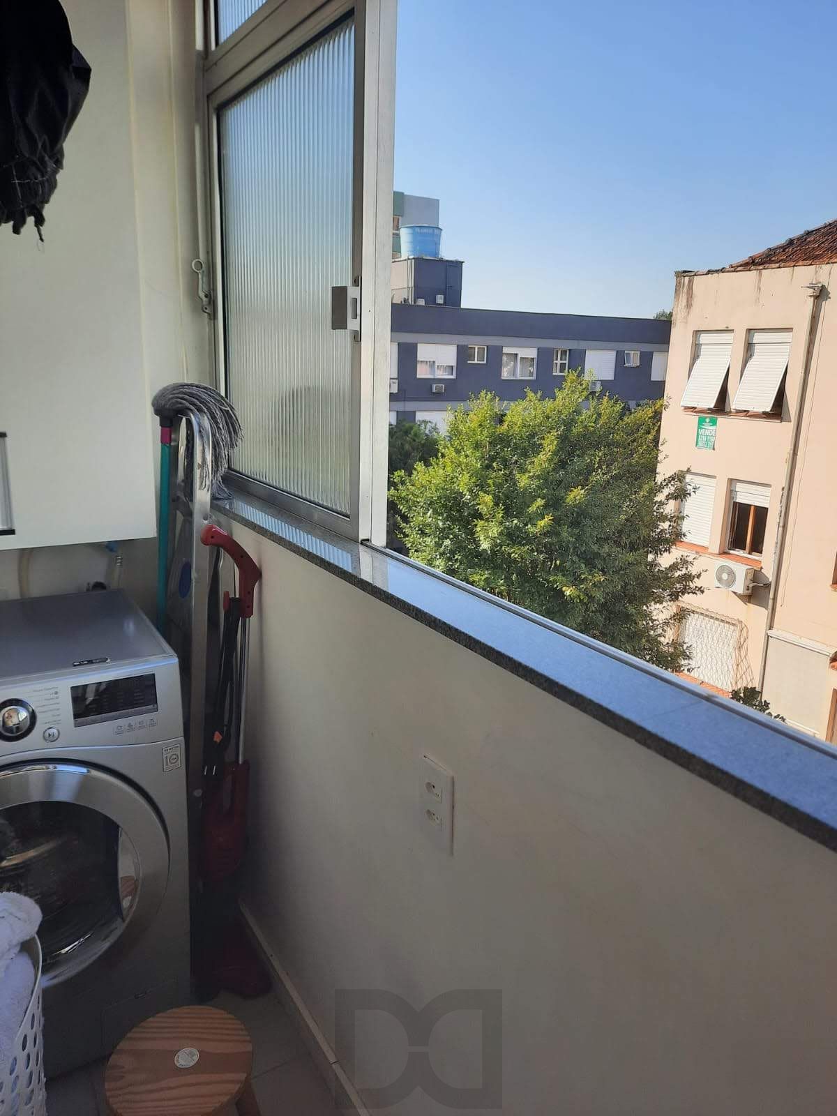 Apartamento de 1 dormitório e 1 vaga de garagem sem elevador ! — foto 19