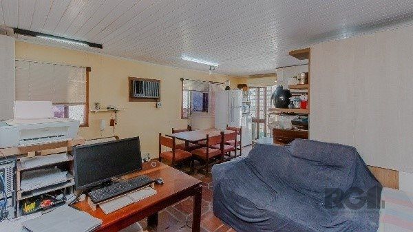 Vende-se excelente cobertura 2 quartos com suíte, 3 vagas de garagem com 156m² no Petrópolis — foto 14