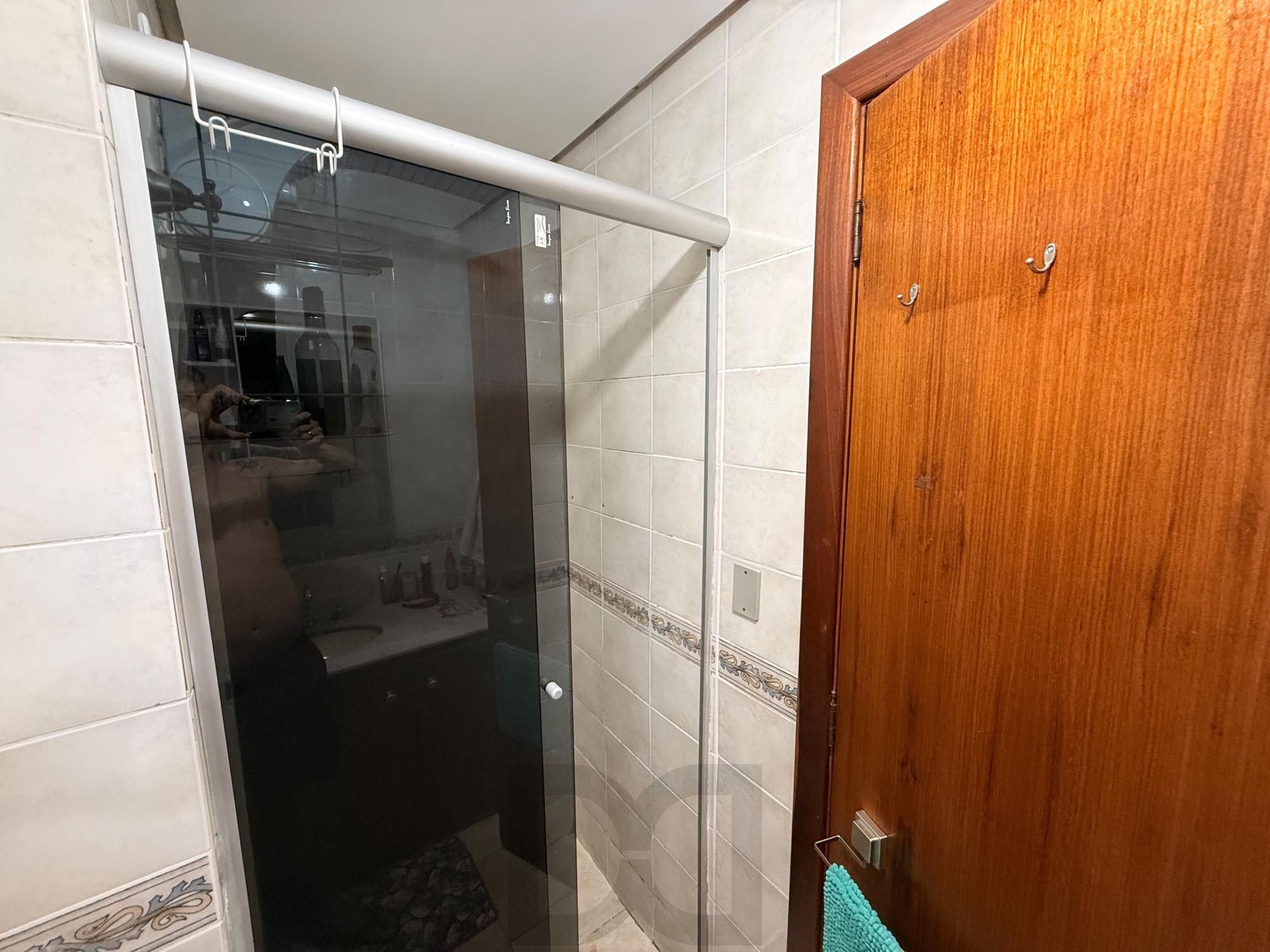 Apartamento com 02 quartos (01 suíte) e 01 vaga escriturada no Bairro Azenha — foto 15