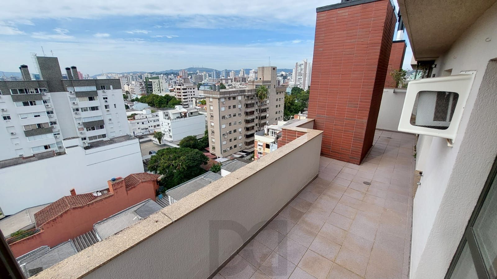 COBERTURA 3 DORMITÓRIOS COM 1 VAGA NO MENINO DEUS — foto 20