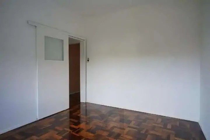 Apartamento de 01 dormitório no bairro Petrópolis. — foto 8