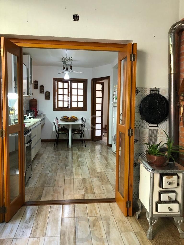 Casa para Venda - 178.5m², 3 dormitórios, sendo 2 suites, 2 vagas - Tristeza — foto 4