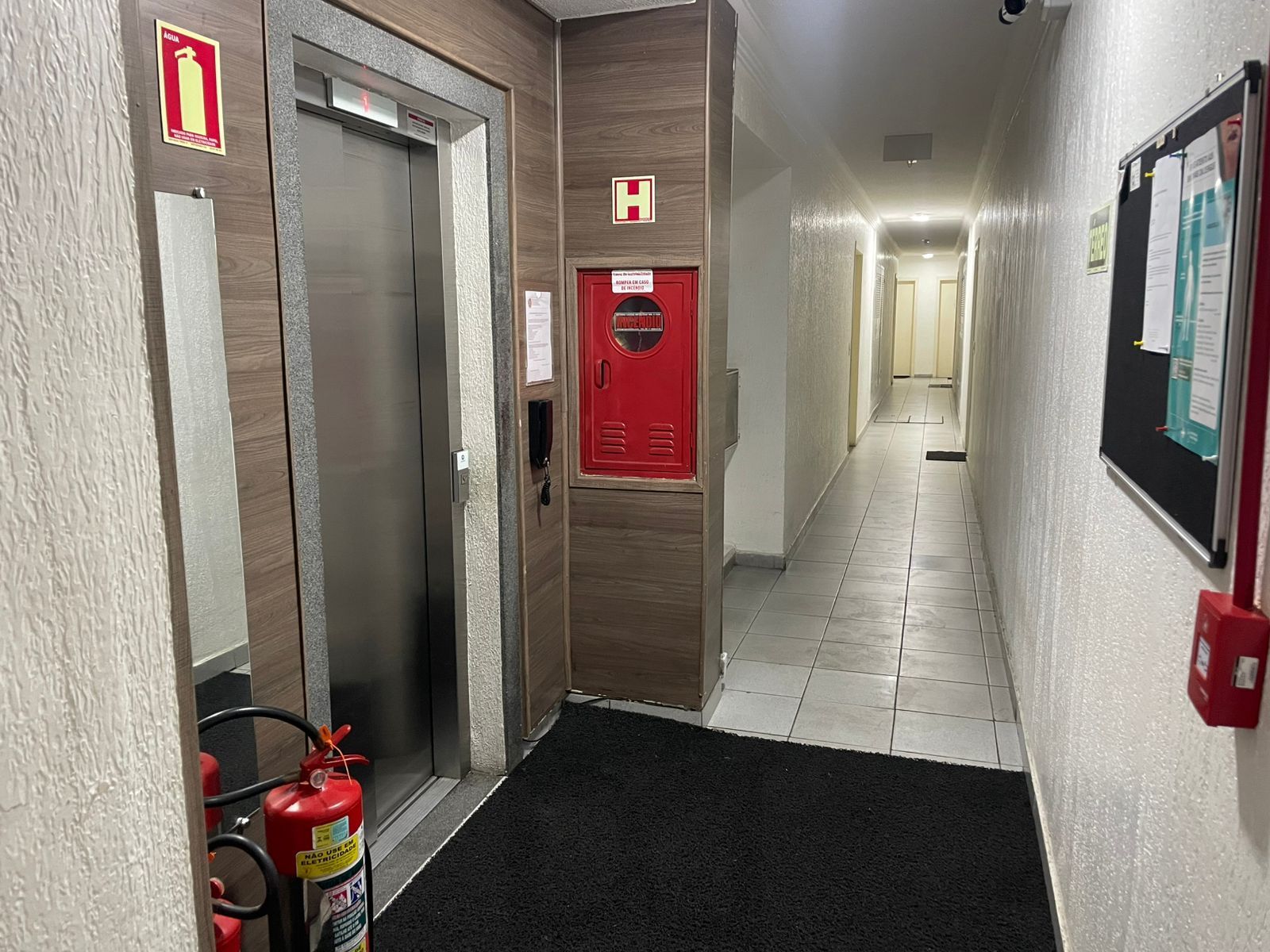 Apartamento de 2 quartos, 1 suíte e 1 vaga de garagem em condomínio fechado — foto 9