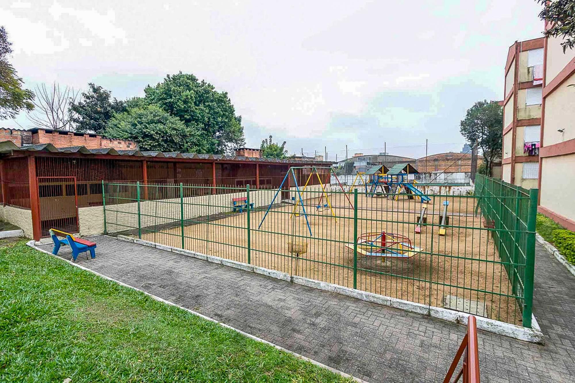 APARTAMENTO 2 QUARTOS, 1 VAGA ROTATIVA - BAIRRO CAMAQUÃ — foto 5