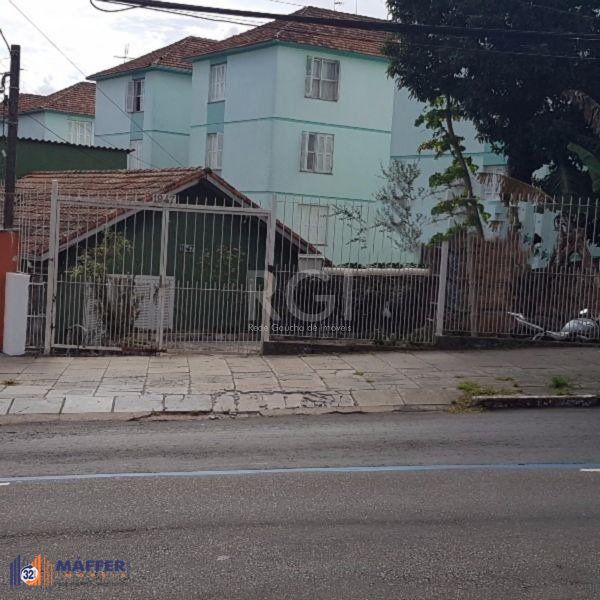Casa 4 quartos à venda, 164m², Cavalhada - Porto Alegre