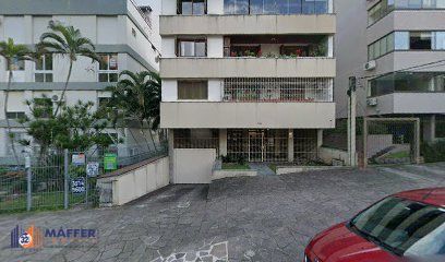 Apto 97m2, 3 banheiros, 1 suite, sacada c/churrasq. 01 vaga escriturada, Rua Corte Real Petropolis