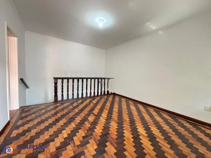 Casa, 3 quartos, 298 m² - Foto 2