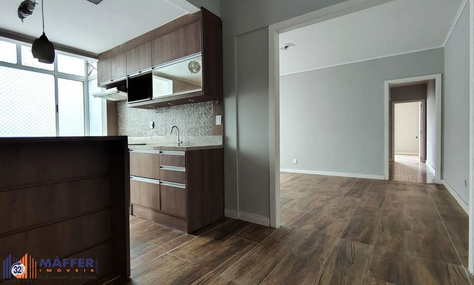 Apartamento de 3 dormitórios, 2 banheiros no Centro Histórico.
