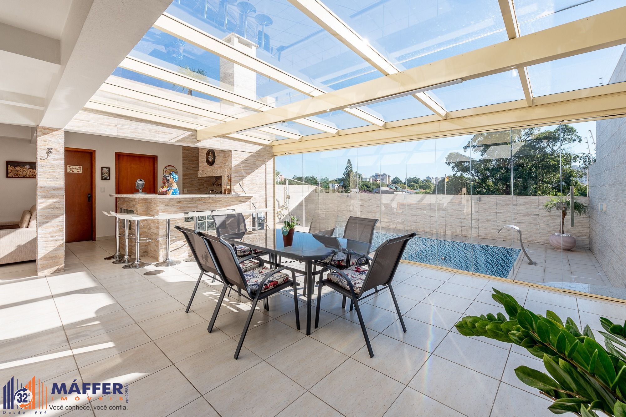 Casa, 4 quartos, 326 m² - Foto 3