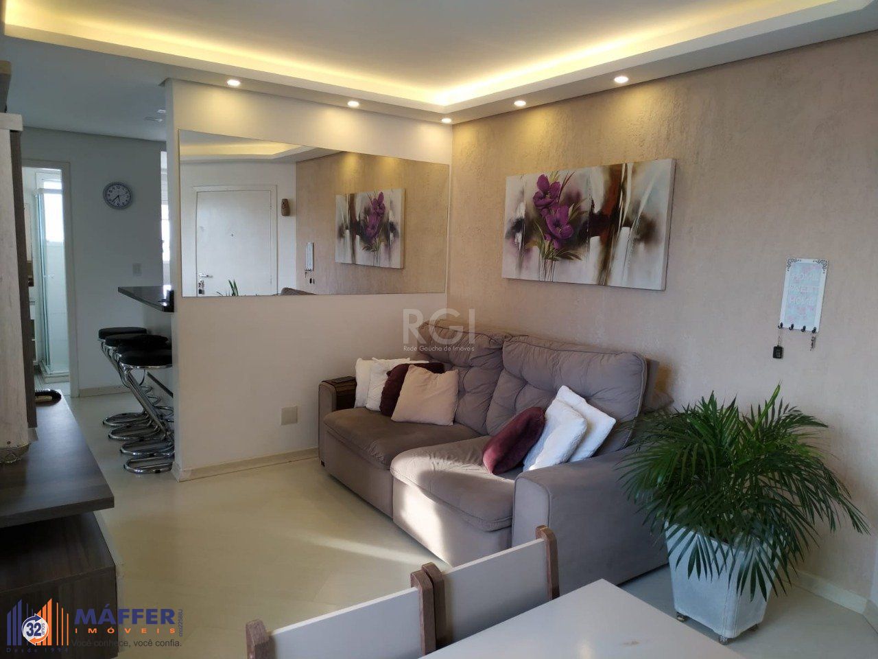 Apartamento para Venda - 61.06m², 2 dormitórios, 1 vaga - Teresópolis, Poa