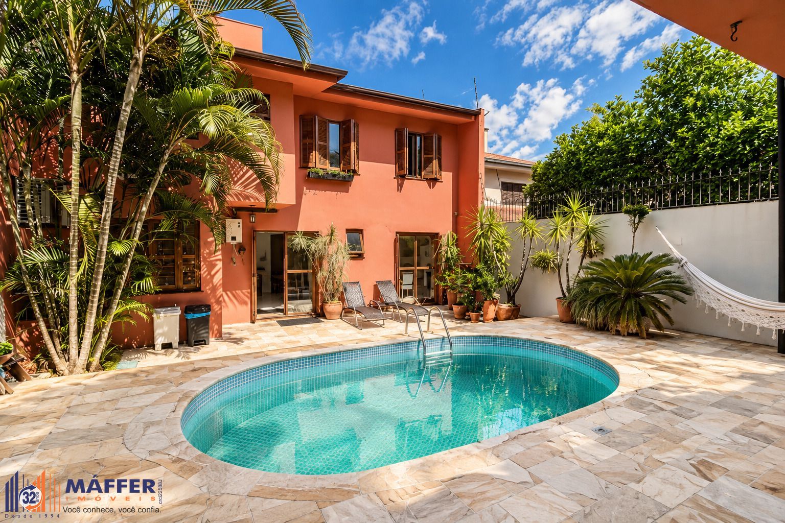 Casa mobiliada com piscina e espaço gourmet no Cristo Redentor
