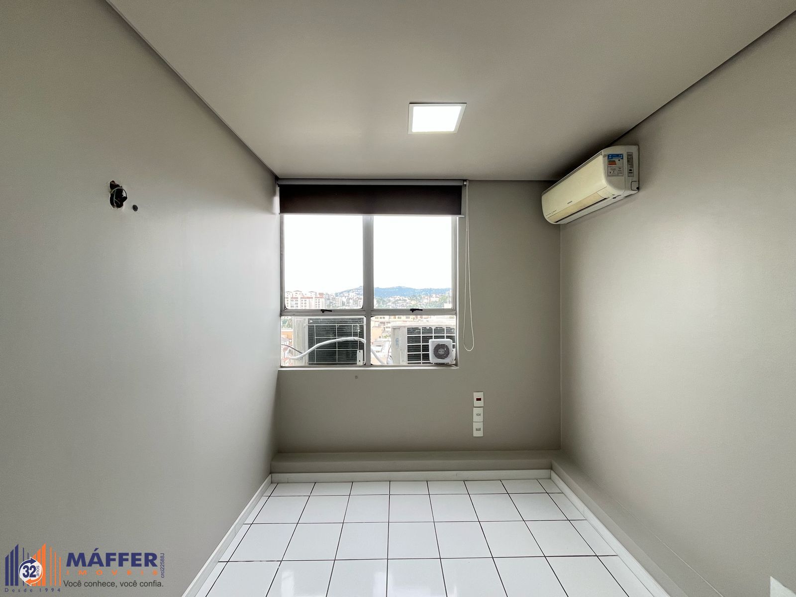 Sala Comercial, 1 sala, à venda, 27 m², Tristeza - Porto Alegre — foto 2