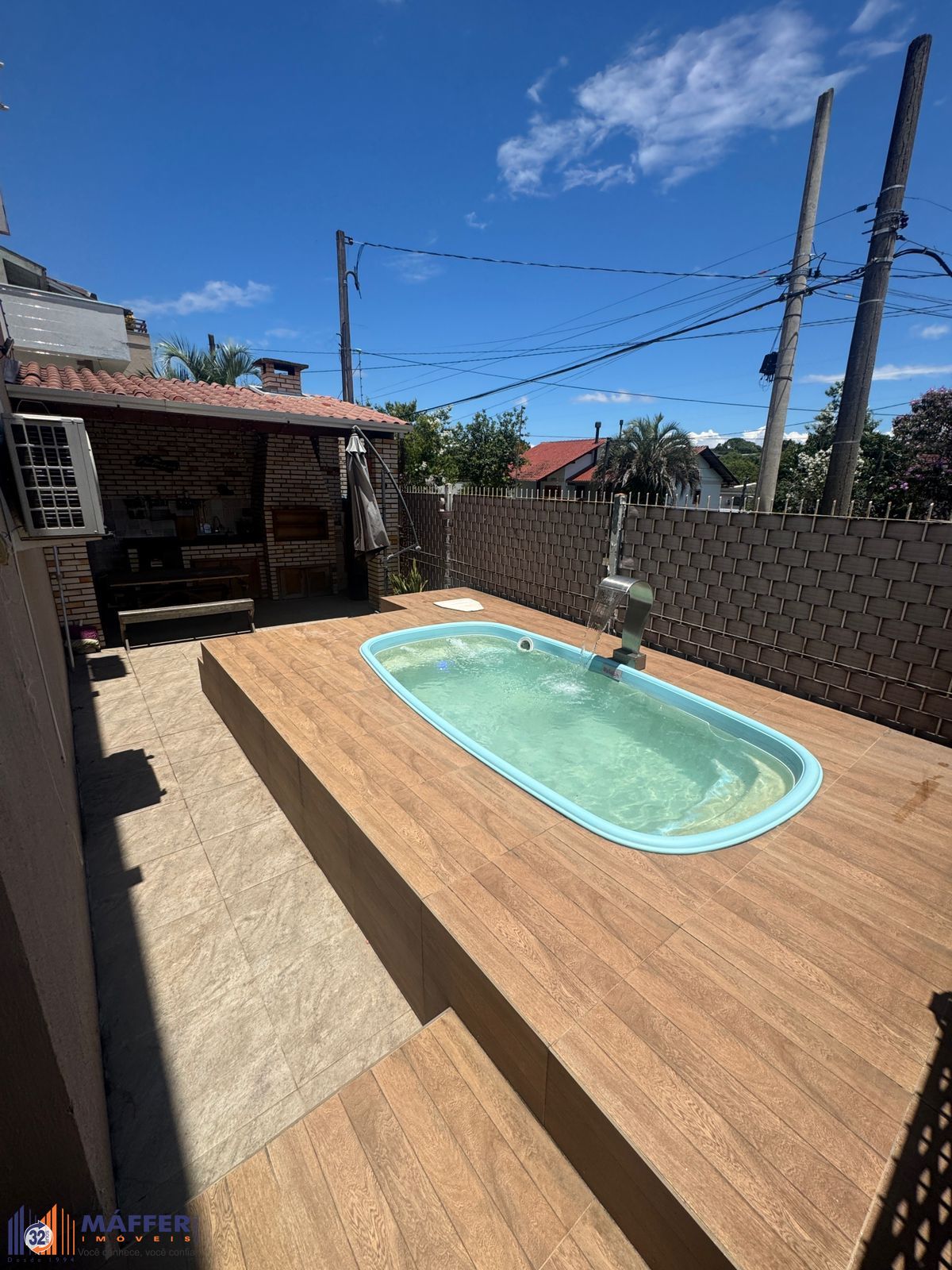 Casa com piscina no Jardim Itu!