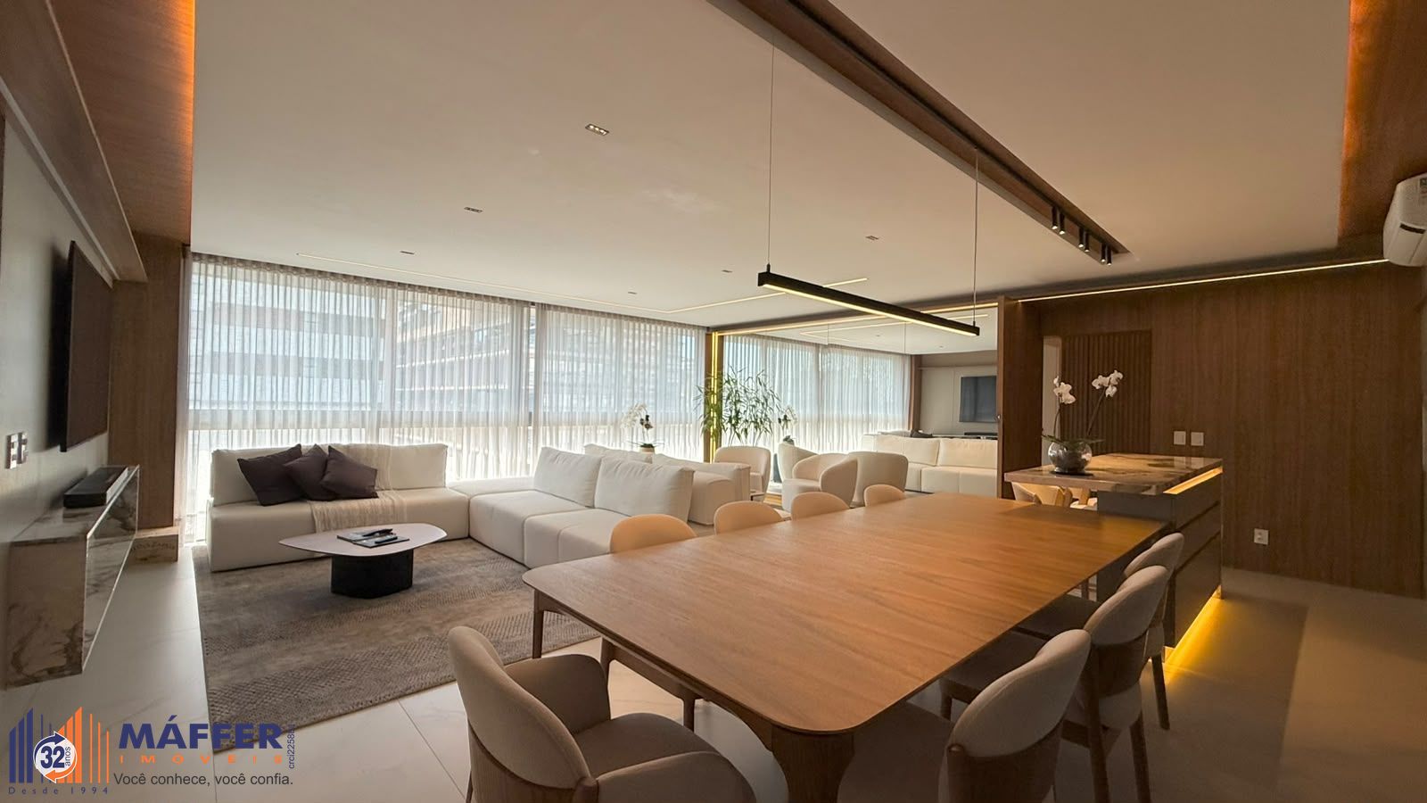 Apartamento, 3 quartos, 159 m² - Foto 1