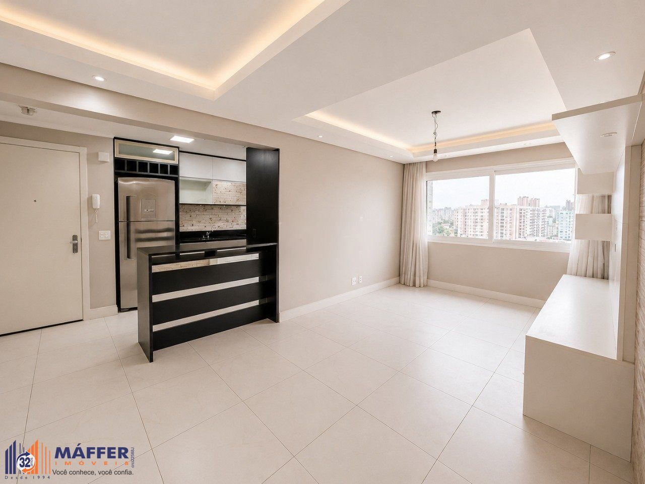 Apartamento com vista definida, churrasqueira e 2 vagas no Passo da Areia