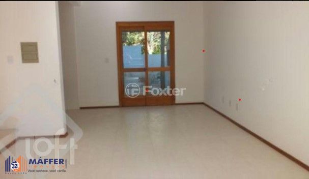 Casa em Condomínio, 3 dormitórios, 131 m², em Cavalhada