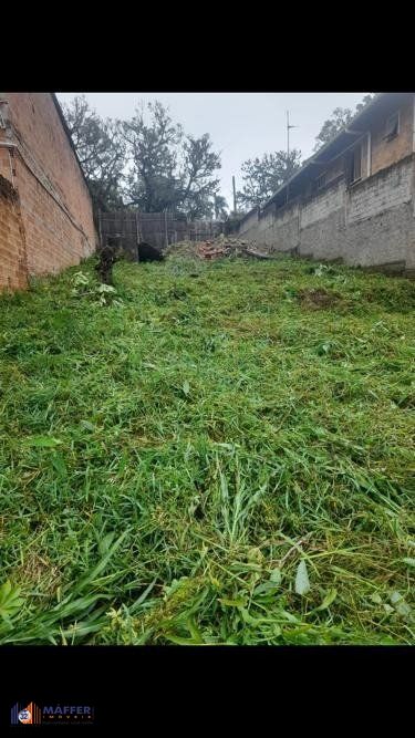 Terreno no  bairro Vila Jardim, com 415 metros quadrados