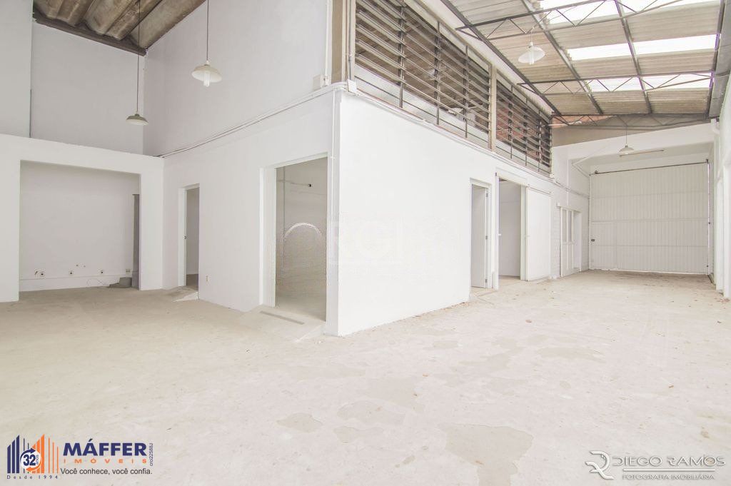 Pavilhão, à venda, 270 m², Navegantes - Porto Alegre — foto 4