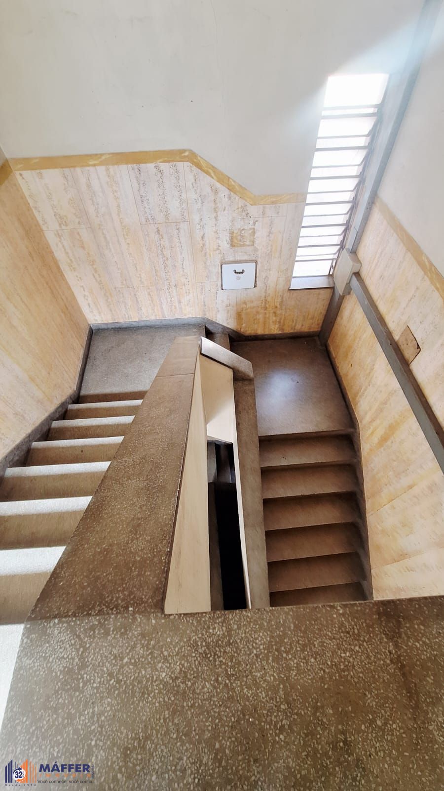 Apartamento, 1 quarto, à venda, 79 m², Floresta - Porto Alegre — foto 2
