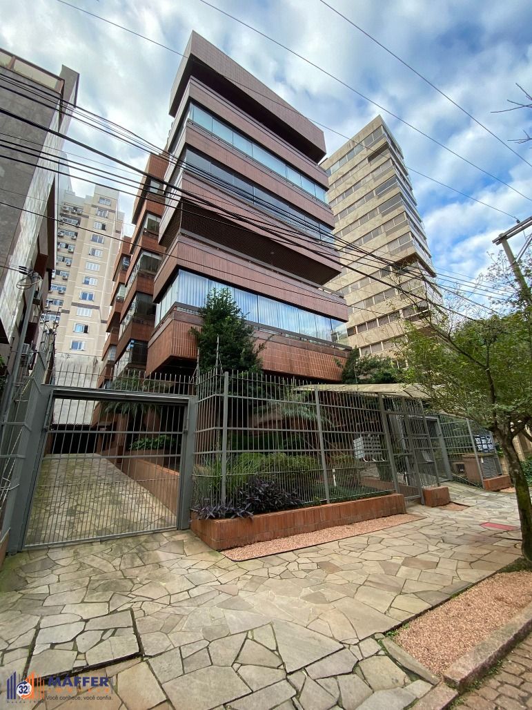 Cobertura 196m² 3 dorm. 1 Suíte + 2 vagas Petrópolis - Porto Alegre