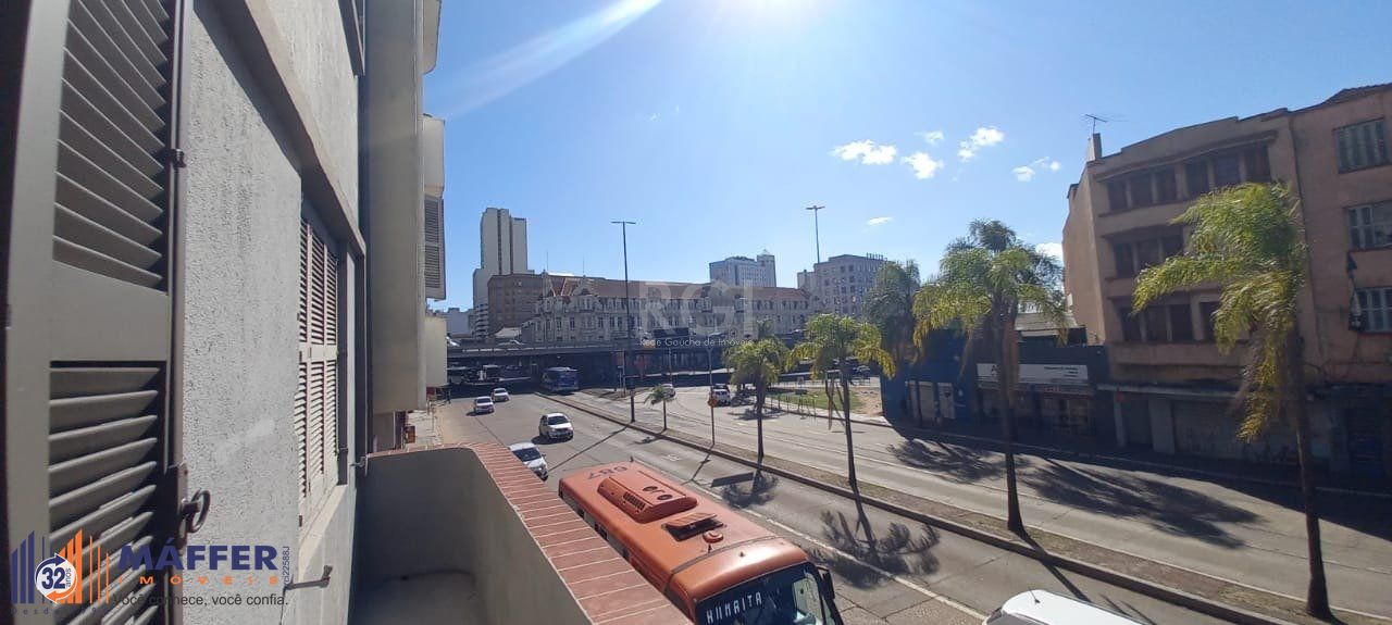 Predio para Venda - 300m², 0 dormitórios, Floresta