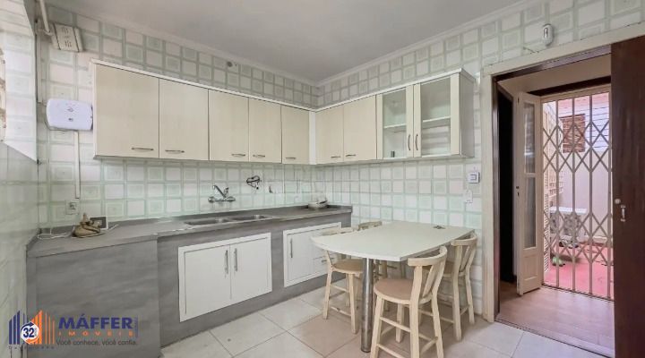 Casa, 3 quartos, 240 m² - Foto 5