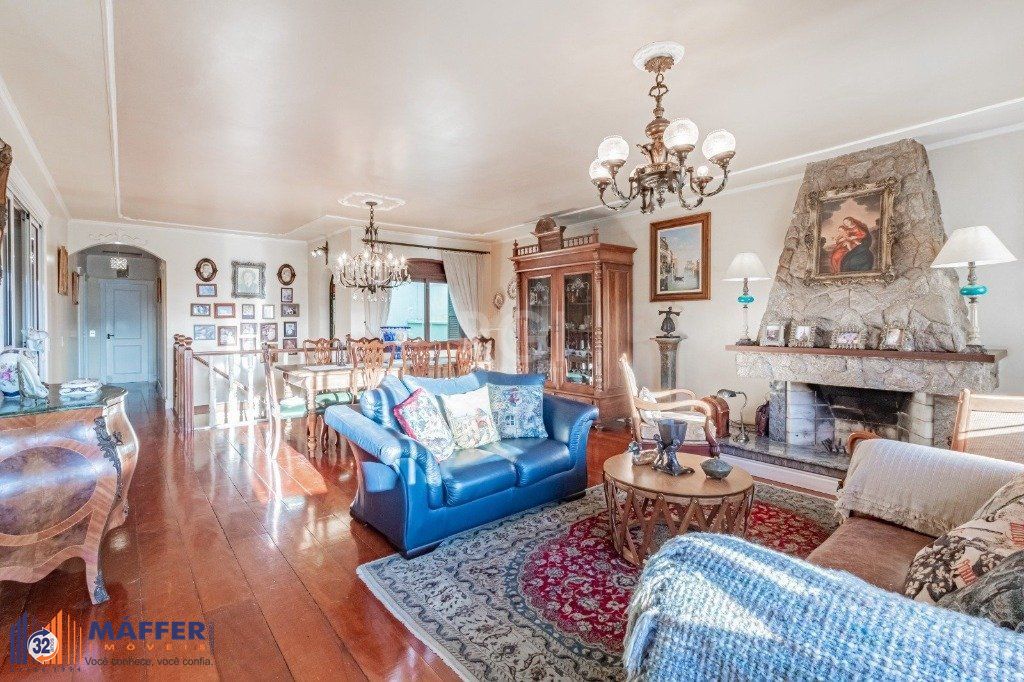 Casa, 3 quartos, 284 m² - Foto 1