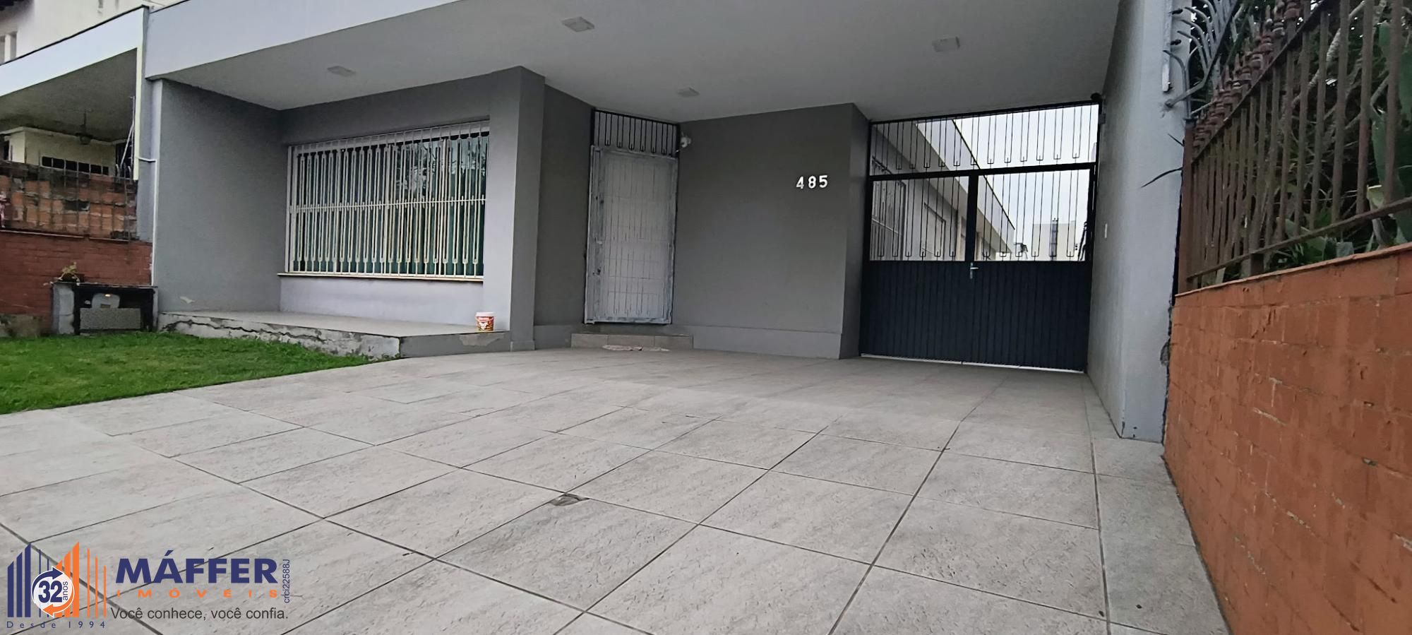 Vendo casa no Bairro Cristo Redentor em Porto Alegre.