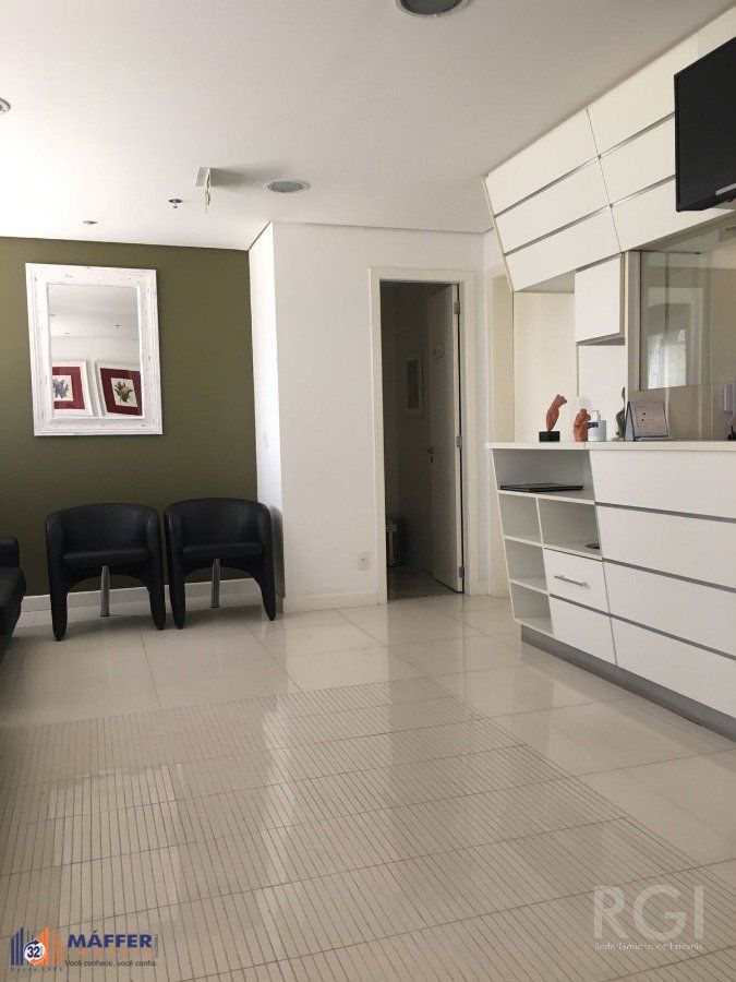 Sala Comercial, à venda, 143 m², Moinhos de Vento - Porto Alegre — foto 2