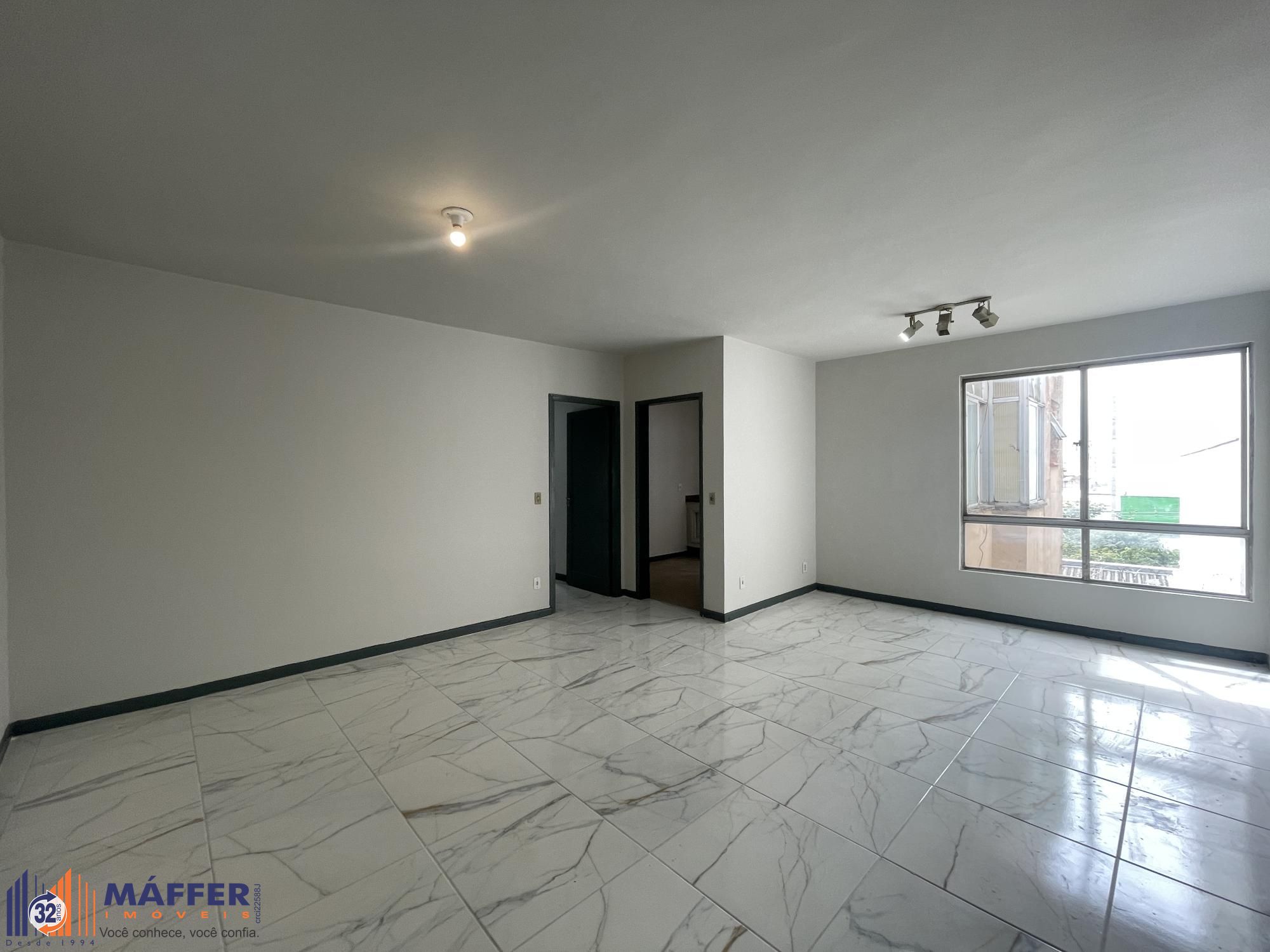 APARTAMENTO A VENDA COM 87m² NO BAIRRO FLORESTA