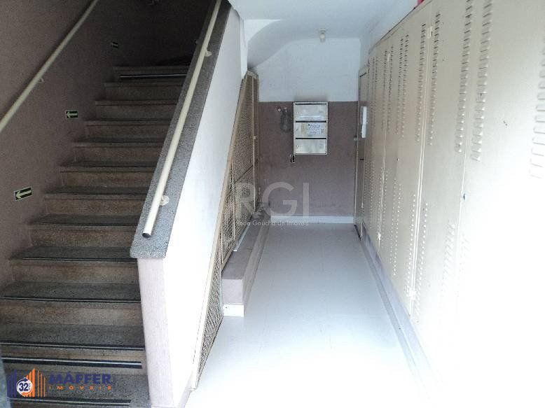Sala Comercial, à venda, 195 m², Sarandi - Porto Alegre — foto 2