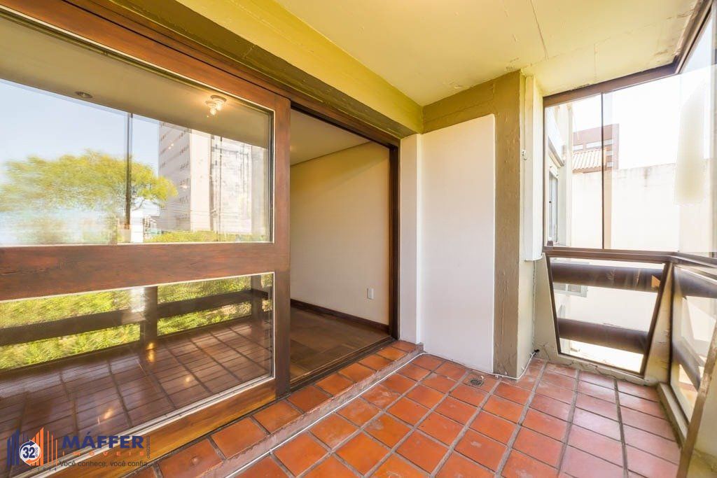 Apartamento de 3 dormitórios à venda no Bairro Auxiliadora, Porto Alegre.