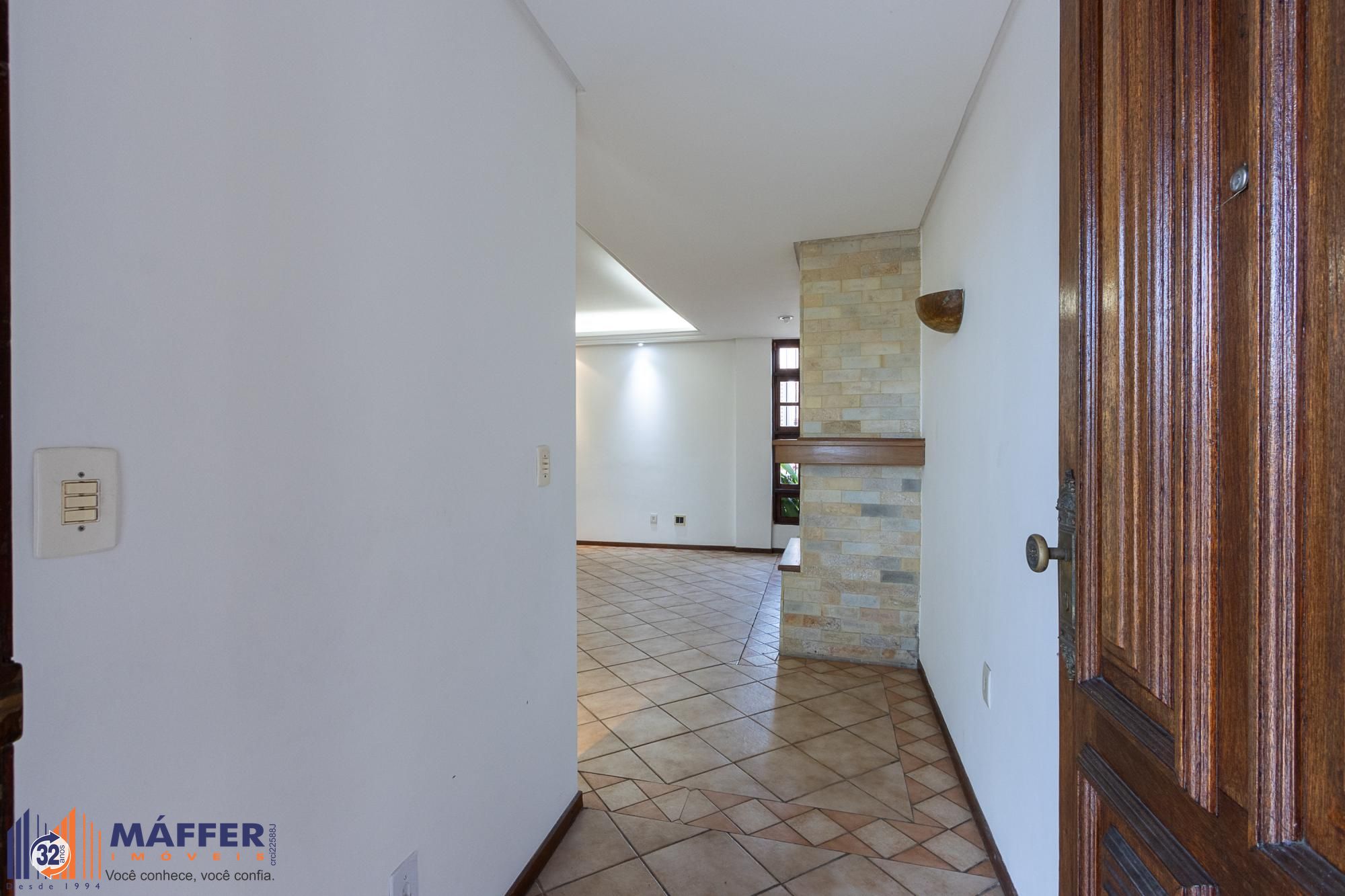 Casa, 4 quartos, 228 m² - Foto 3