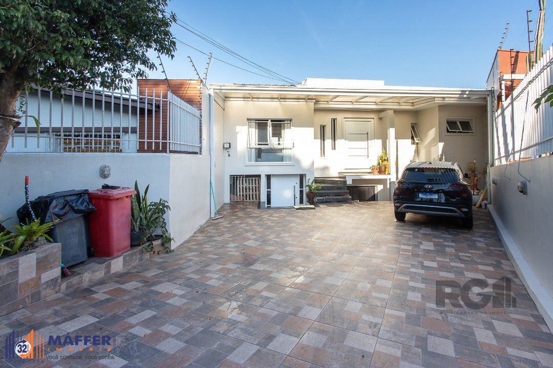 Casa 6 quartos à venda, 361m², Cristal - Porto Alegre