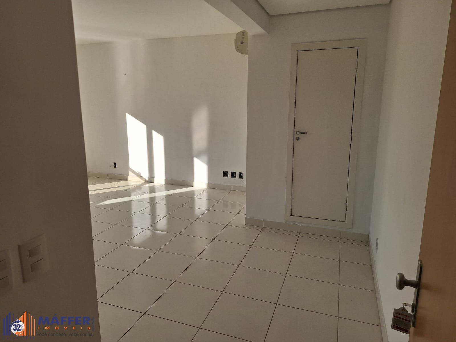Sala Comercial, 1 sala, à venda, 34 m², Praia de Belas - Porto Alegre — foto 4