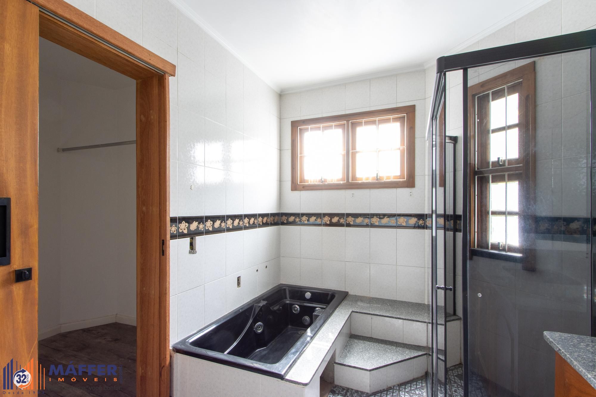Casa, 4 quartos, 286 m² - Foto 36