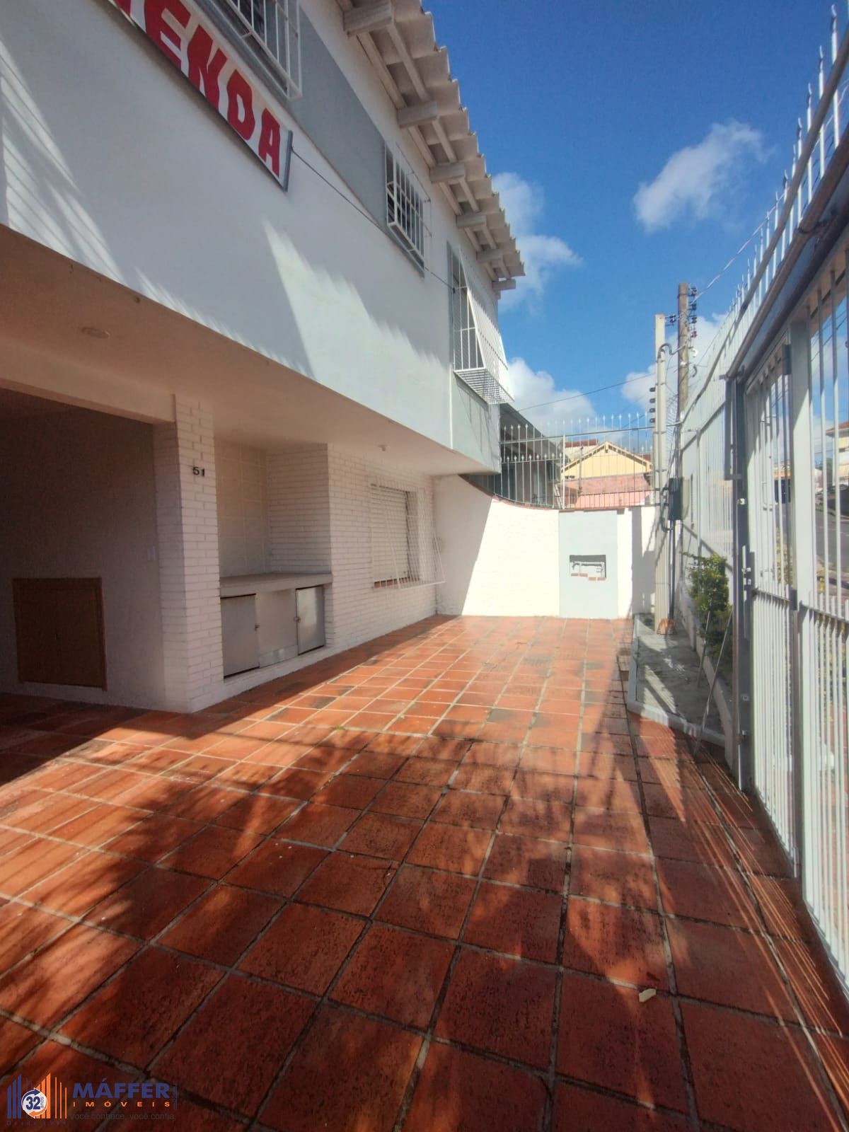 Casa, 3 quartos, 249 m² - Foto 1